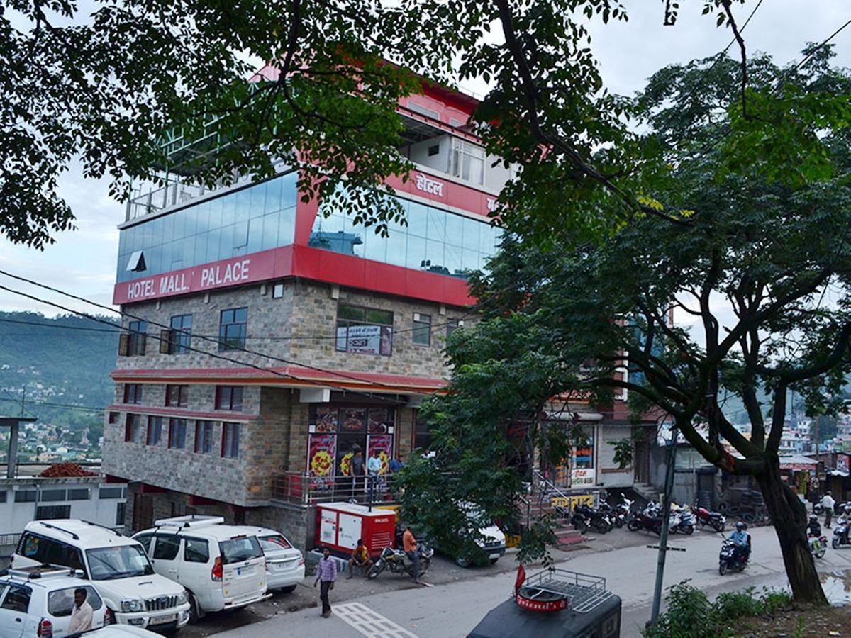 Oyo 37525 Hotel Mall Palace Pithoragarh Bagian luar foto